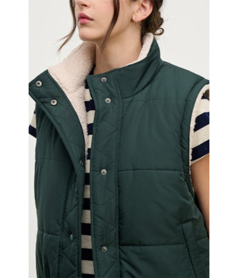 Cathy Reversible Sherpa Vest - Alpine/Cream